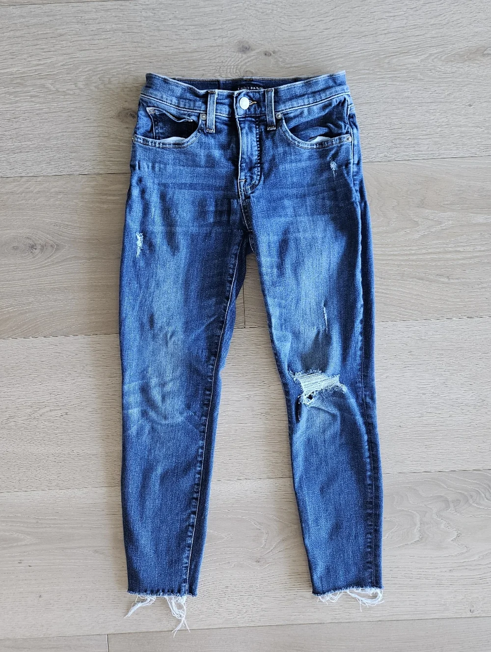 Lucky Brand Midrise Ava Skinny jeans - 2/26A